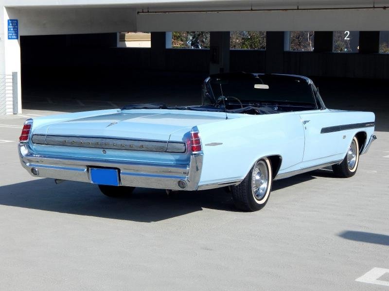 Cars - 1963 Pontiac Bonneville Convertible 421 HO 4-Speed