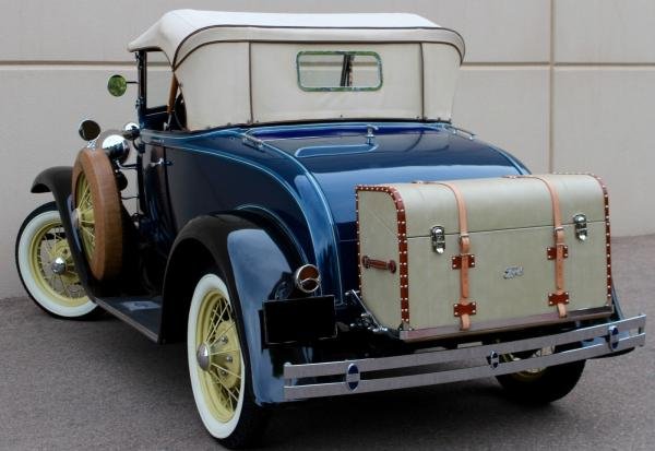 1931 Ford Model A Convertible Deluxe Roadster